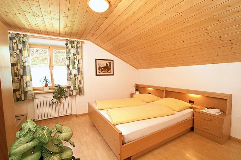 Finkenhof: Ferienwohungen - Urlaub Auf Dem Bauernhof Lägenhet Tramin an der Weinstraße Exteriör bild